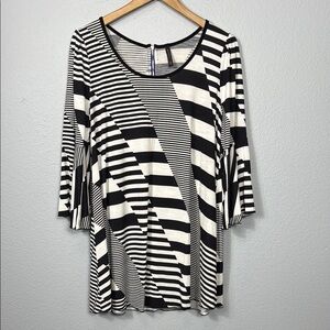 IC‎ by Connie K Women's Striped Tunic Top